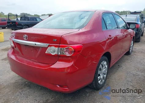2013 Toyota Corolla Le z USA, uszkodzony, nr VIN 5YFBU4EE3DP146588